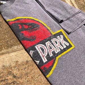 Old Navy Cropped Jurassic Park Tee -  L/G